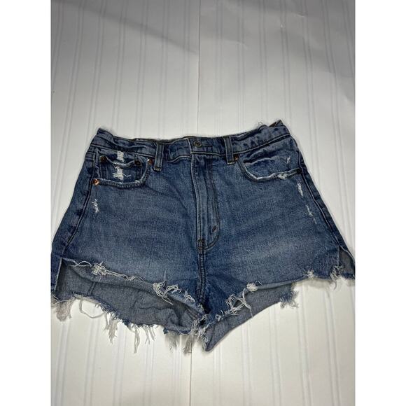 Abercrombie & Fitch Pants - Abercrombie & Fitch The Mom Short High Rise